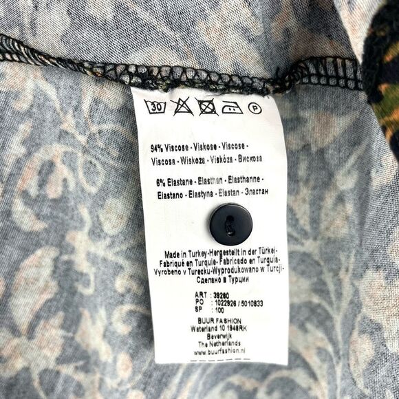 NWT Yest Jacquard Print Jersey Long Sleeved Button Front V Neck Dress Size 6 - Picture 6 of 6